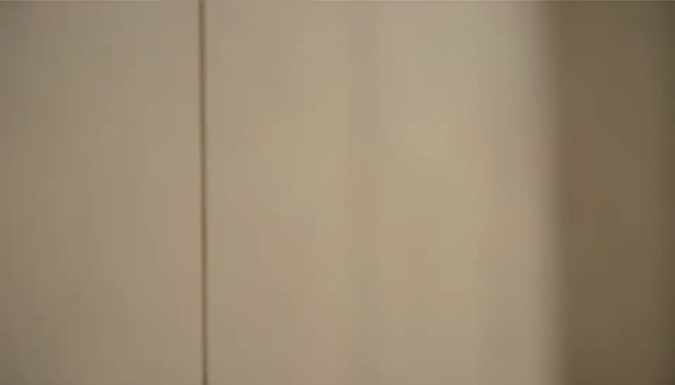 ফ্যারোয়িং ক্রেটে বন্দী বকরী